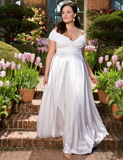 plus-size-wedding-dresses4