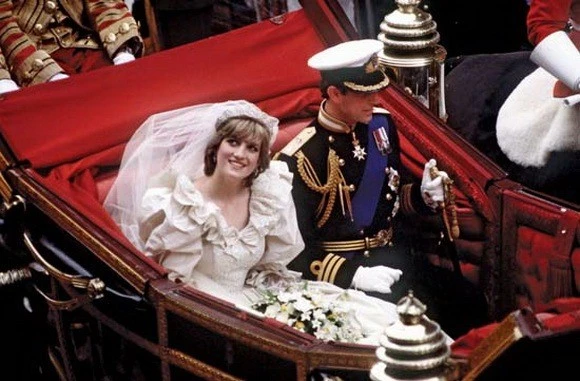 vestido noiva princesa Diana - revista icasei