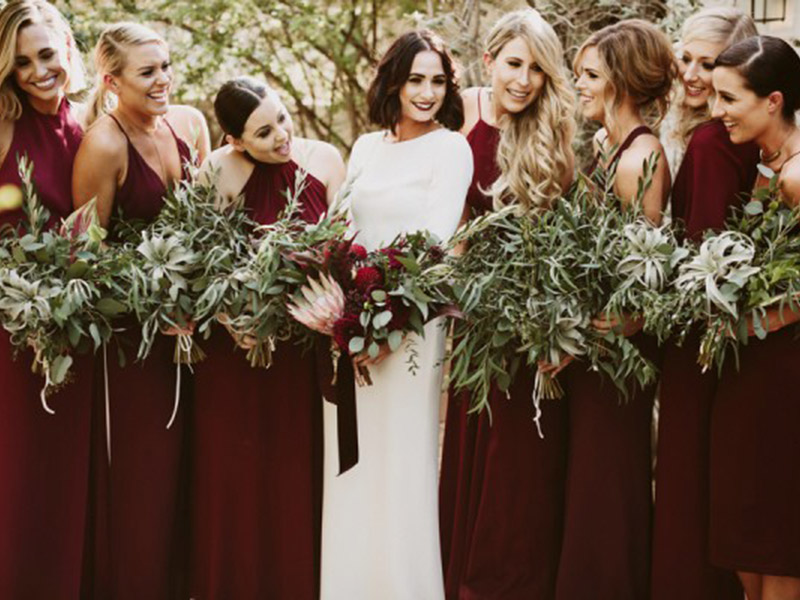 Buquê de casamento combina com a decoração