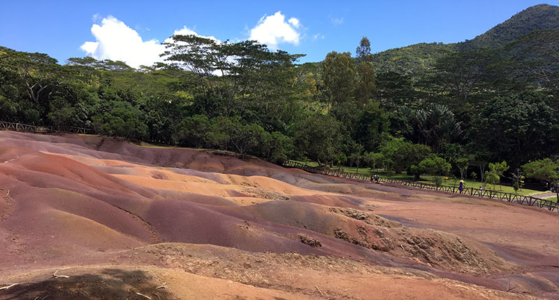 terra das sete cores nas ilhas maurício.