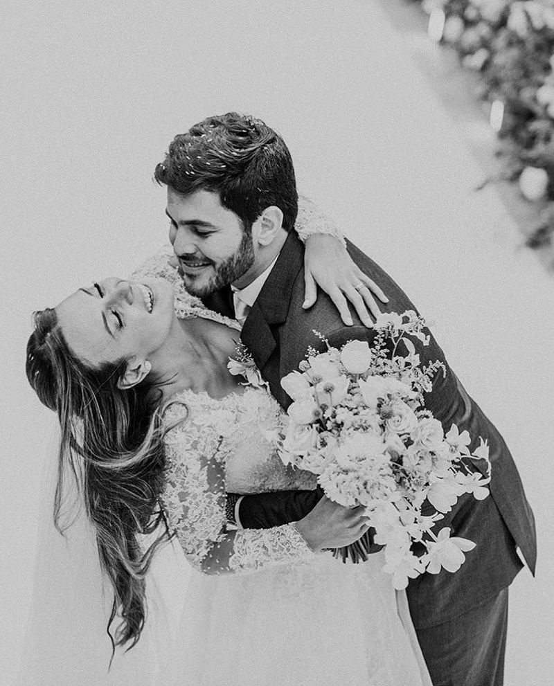 casal-comemorando-casamento