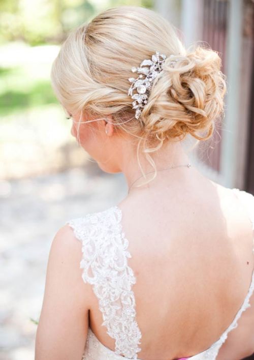 40 fotos de penteado de noiva com cabelo curto para brilhar no altar   Vestidos de noiva princesa, Vestidos de casamento princesa, Vestidos de  noiva estilo princesa