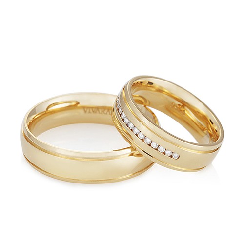 Aliança de casamento - Alianças ouro amarelo e diamante love me Vivara