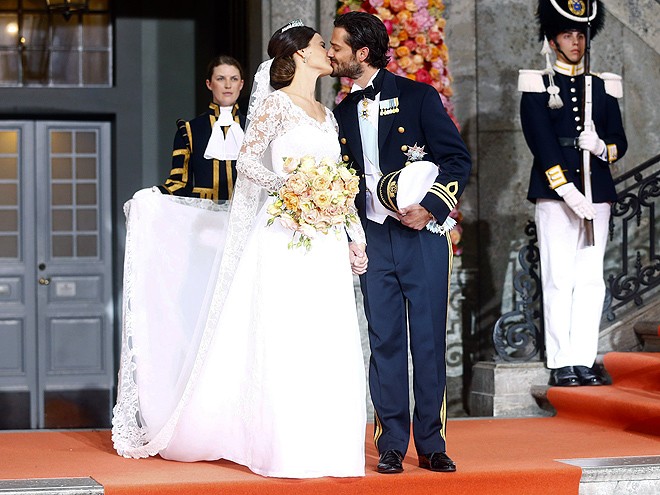 Casamento Sofia Hellqvist e Príncipe Carl Philip - revista icasei (5)