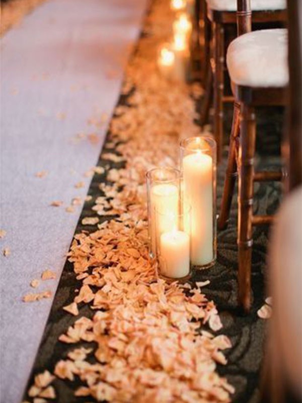 decoração de casamento com velas - caminho da noiva- revista icasei