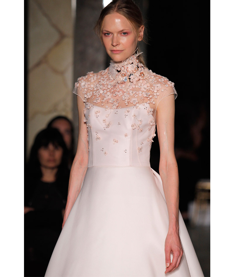 Tendências do Barcelona Bridal Week Primavera 2018 detalhes