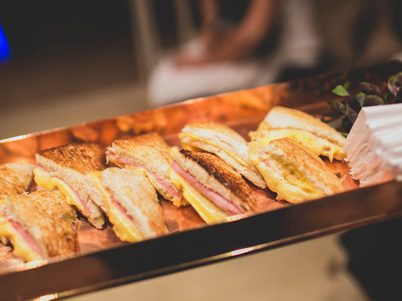 Como acertar no cardápio do seu casamento junk food