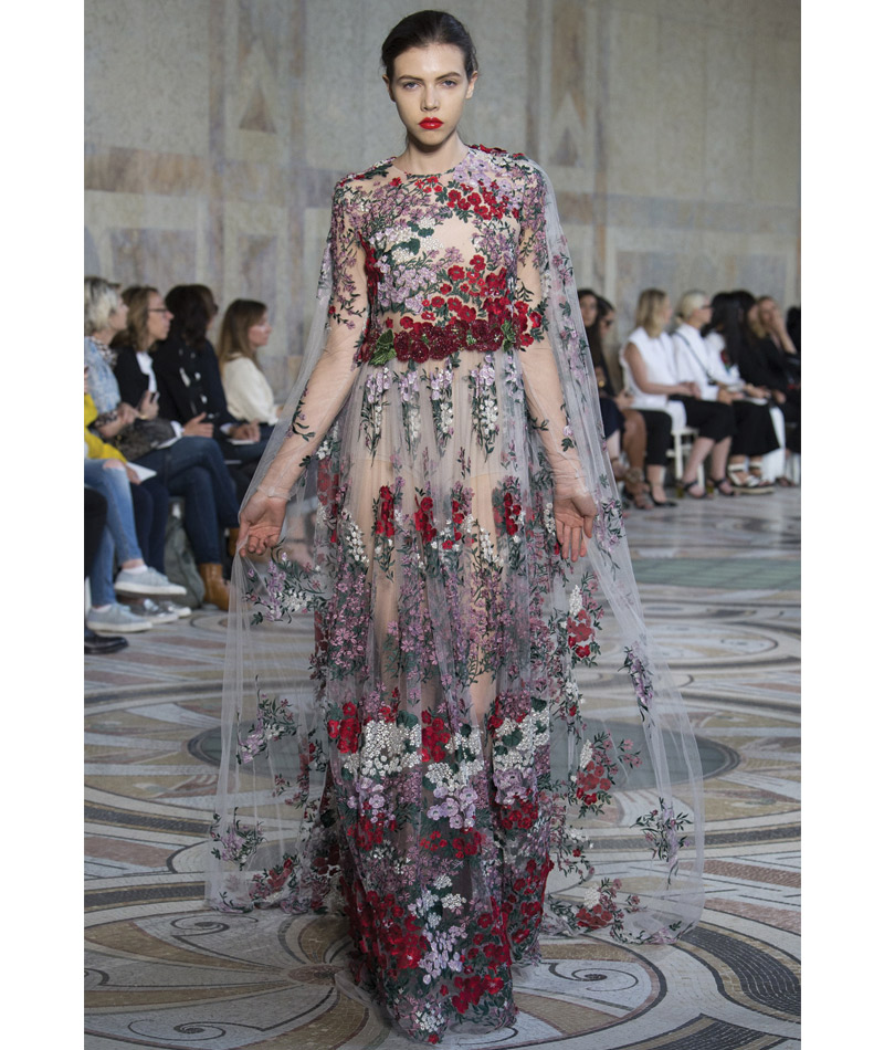 Desfile Alta Costura de Paris para o Outono Inverno 2017 Jardim florido