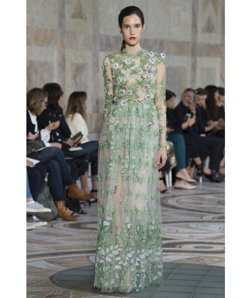 Desfile Alta Costura de Paris para o Outono Inverno 2017 Jardim florido