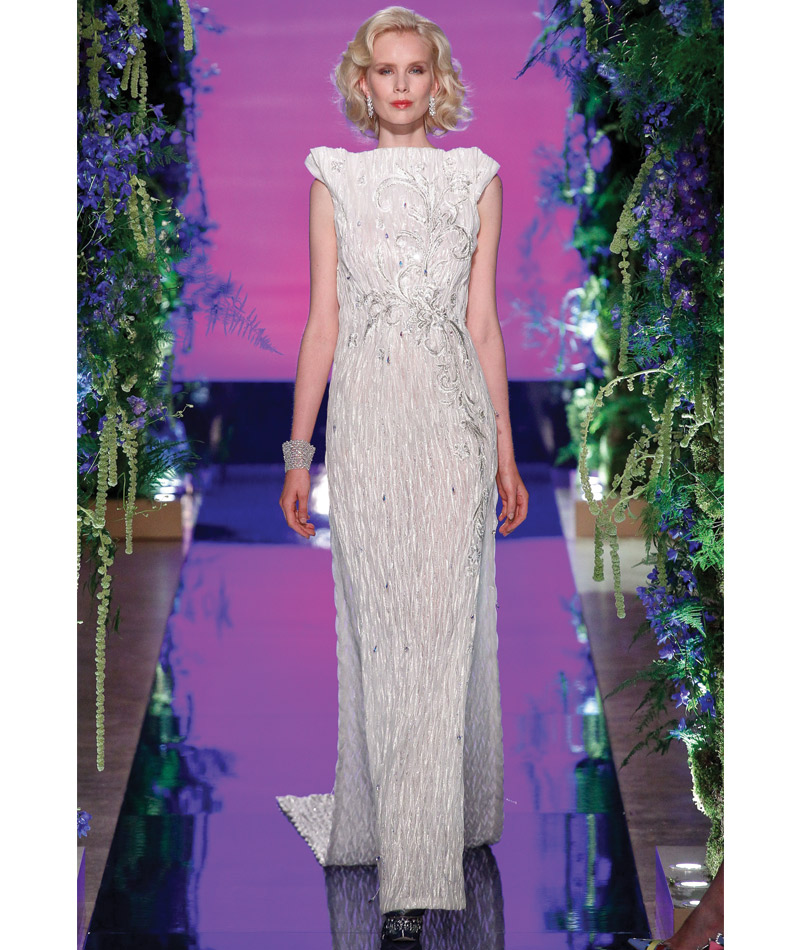 Desfile Alta Costura de Paris para o Outono Inverno 2017 Noivas despretensiosas
