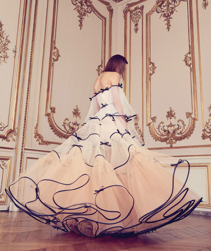 Desfile Alta Costura de Paris para o Outono Inverno 2017 Noivas majestosas