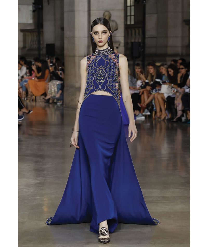 Desfile Alta Costura de Paris para o Outono Inverno 2017 alta intensidade