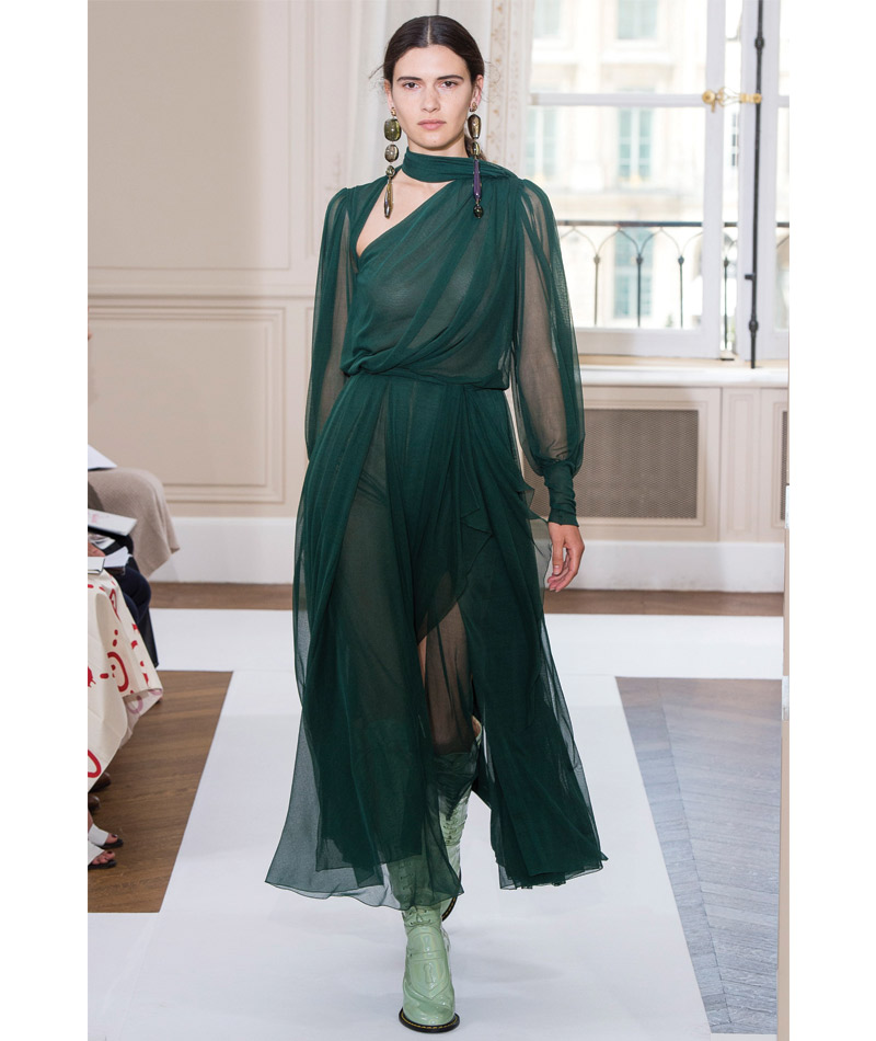 Desfile Alta Costura de Paris para o Outono Inverno 2017 alta intensidade