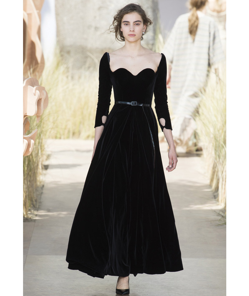 Desfile Alta Costura de Paris para o Outono Inverno 2017 blue velvet
