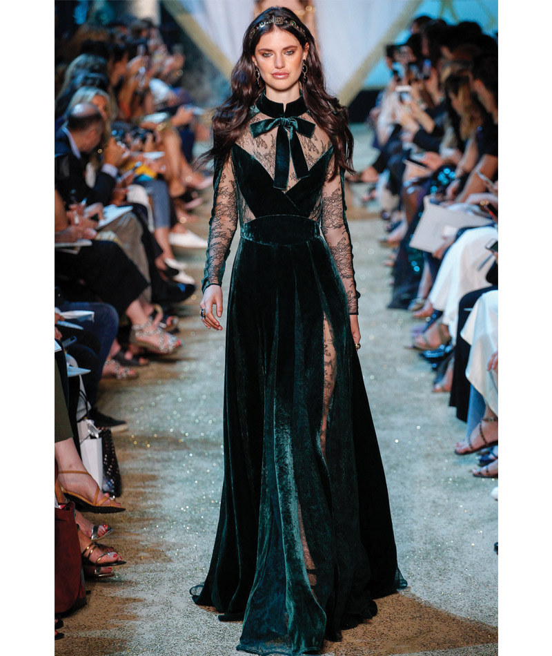 Desfile Alta Costura de Paris para o Outono Inverno 2017 blue velvet