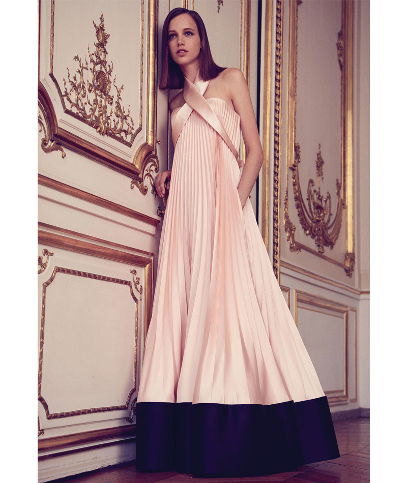 Desfile Alta Costura de Paris para o Outono Inverno 2017 delicadeza pastel
