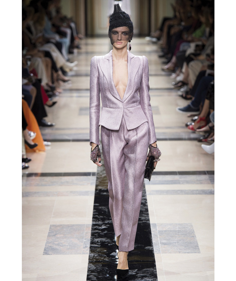 Desfile Alta Costura de Paris para o Outono Inverno 2017 delicadeza pastel