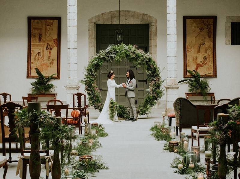 Tendência de decoração de casamento 2018 arcos com formato de guirlanda