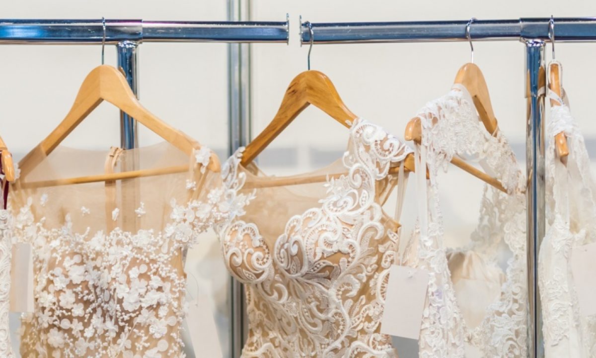 Comprado, alugado ou sob medida: quanto custa um vestido de noiva?