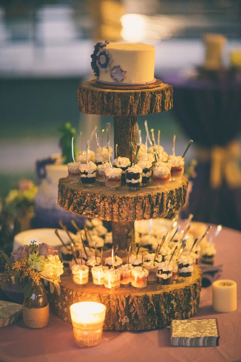 bolo-de-pote-para-casamento-servido-com-o-bolo-tradicional