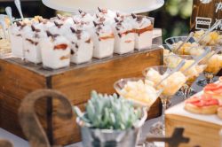 Festa de casamento | Como acertar na quantidade de bolo e doces