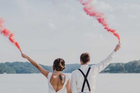 Smoke Bombs: fotos com bombas de fumaça colorida são tendência