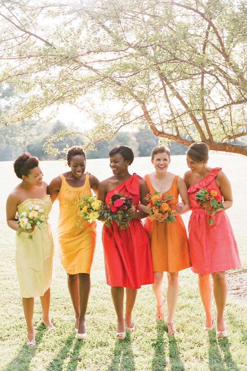 madrinhas-com-vestidos-de-cores-diferentes