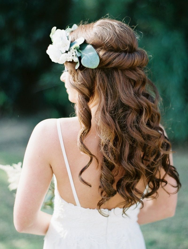 penteados-para-noivas-com-cabelo-médio