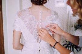 7 pontos para levar em consideração antes de escolher o vestido de noiva sob medida