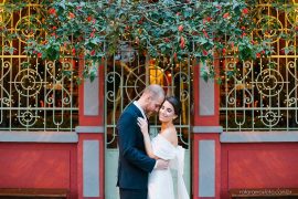 Mini wedding cheio de romantismo, vibe vintage e história: encante-se com o Espaço Quintal