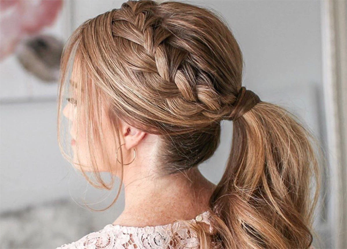 20 Penteados para Casamento Cabelo Cacheado modern 2023