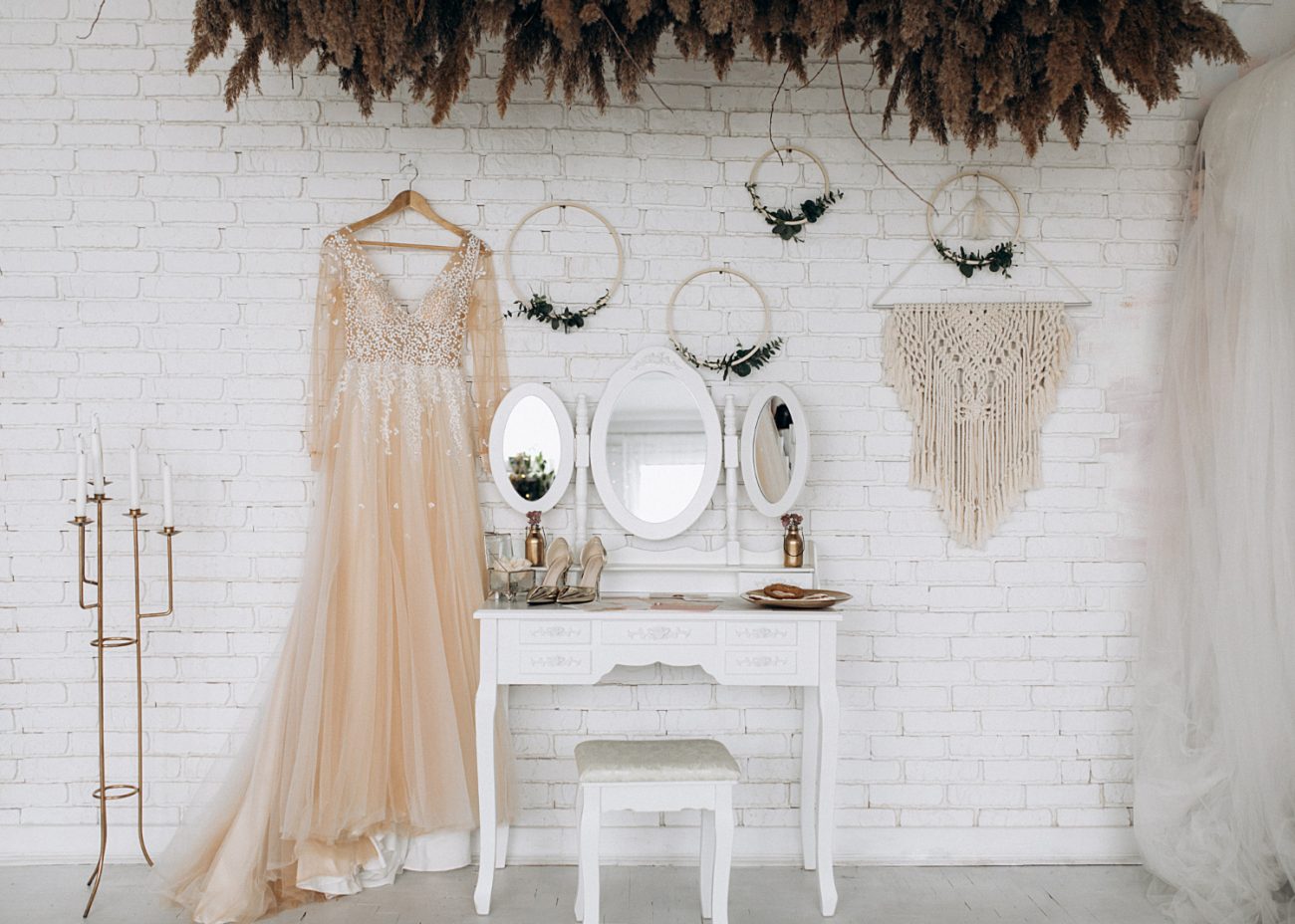 Vestido de noiva com cor: marfim