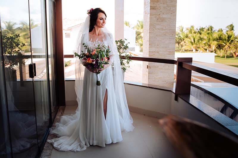 vestido de noiva do casamento real no jardim Adriana e Arthur