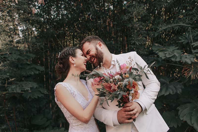pedido de casamento Amanda e Otávio na praia