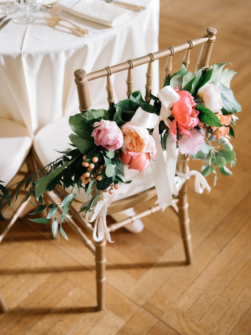 cadeiras personalizadas para os noivos