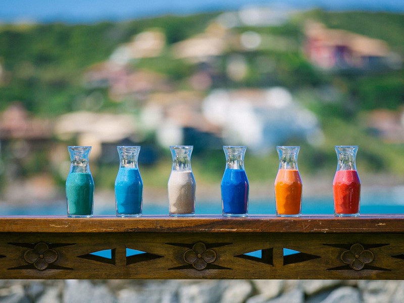 cerimônia das areias em casamento na praia