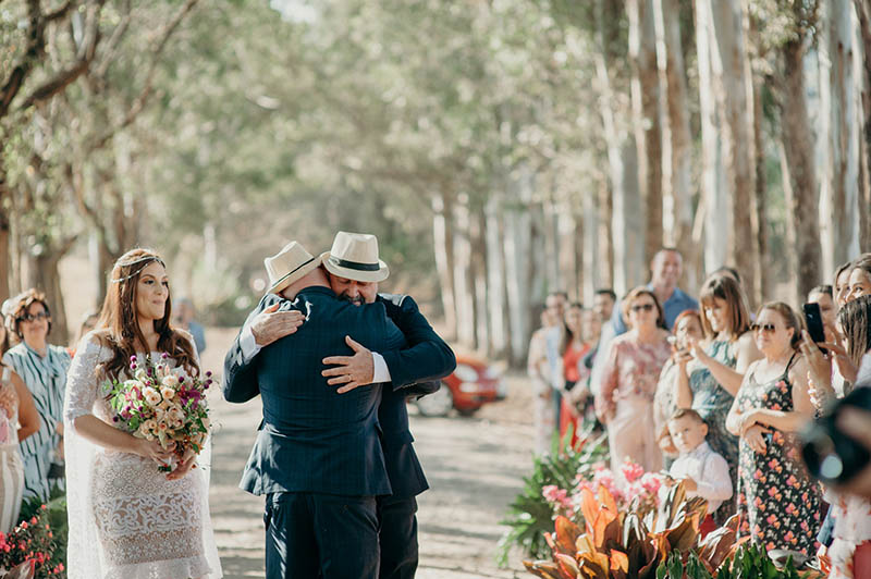 Decoração boho chic de casamento ao ar livre - Driely e Michel