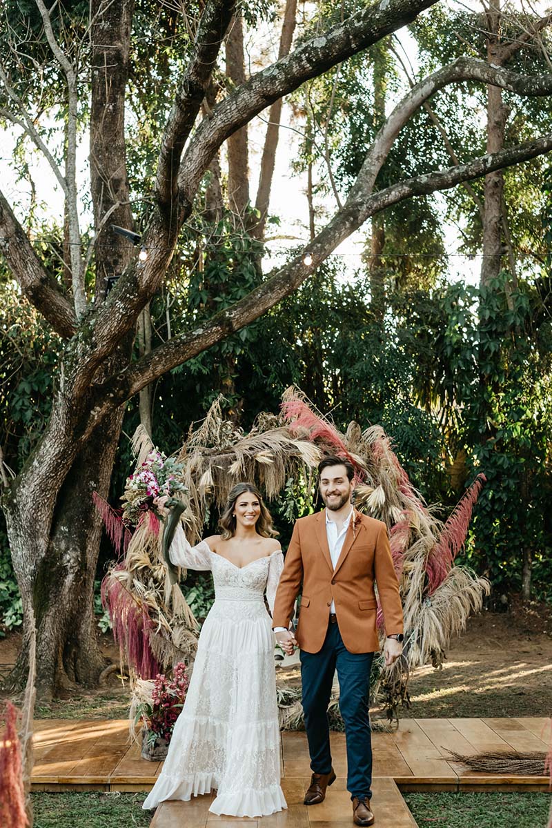 Casamento real Fabiana e Evandro no campo