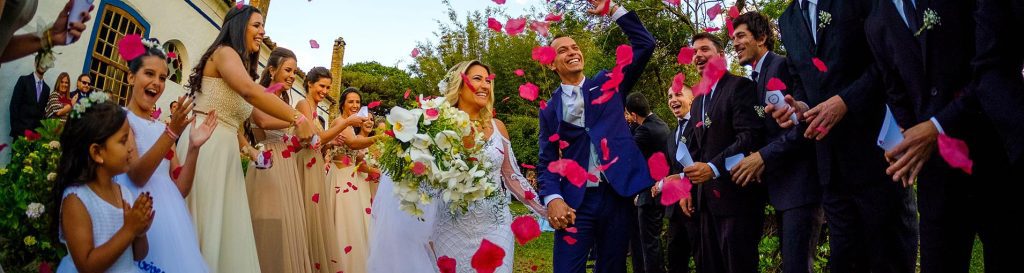 |Casamento Juliana e Cláudio|Casamento ao ar livre Juliana e Cláudio|Casamento ao ar livre Juliana e Cláudio penteado da noiva|Casamento ao ar livre Juliana e Cláudio doces|Casamento ao ar livre Juliana e Cláudio bolo|Casamento ao ar livre Juliana e Cláudio cardápio|Casamento ao ar livre Juliana e Cláudio lembrancinhas|Casamento ao ar livre Juliana e Cláudio decoração de mesa|Casamento ao ar livre Juliana e Cláudio vestido noiva|Casamento ao ar livre Juliana e Cláudio noiva e mãe|Casamento ao ar livre Juliana e Cláudio decoração|Casamento ao ar livre Juliana e Cláudio noiva no carro|Casamento ao ar livre Juliana e Cláudio madrinhas cortejo|Casamento ao ar livre Juliana e Cláudio noivo com mãe e avó|Casamento ao ar livre Juliana e Cláudio daminhas e pajem|Casamento ao ar livre Juliana e Cláudio padrinhos|Casamento ao ar livre Juliana e Cláudio damas de honra|Casamento ao ar livre Juliana e Cláudio noiva com buquê|Casamento ao ar livre Juliana e Cláudio noivo no altar|Casamento ao ar livre Juliana e Cláudio noiva entrando|Casamento ao ar livre Juliana e Cláudio noivos no altar|Casamento ao ar livre Juliana e Cláudio noivos no altar de costas|Casamento ao ar livre Juliana e Cláudio cerimônia vista de lado|Casamento ao ar livre Juliana e Cláudio pajem com avó|Casamento ao ar livre Juliana e Cláudio noivos no altar|Casamento ao ar livre Juliana e Cláudio noivos na cerimônia com água|Casamento ao ar livre Juliana e Cláudio noiva de costas|Casamento ao ar livre Juliana e Cláudio noiva com damas de hora|Casamento ao ar livre Juliana e Cláudio saída dos noivos com chuva de pétalas|Casamento ao ar livre Juliana e Cláudio||||||||||||||||||