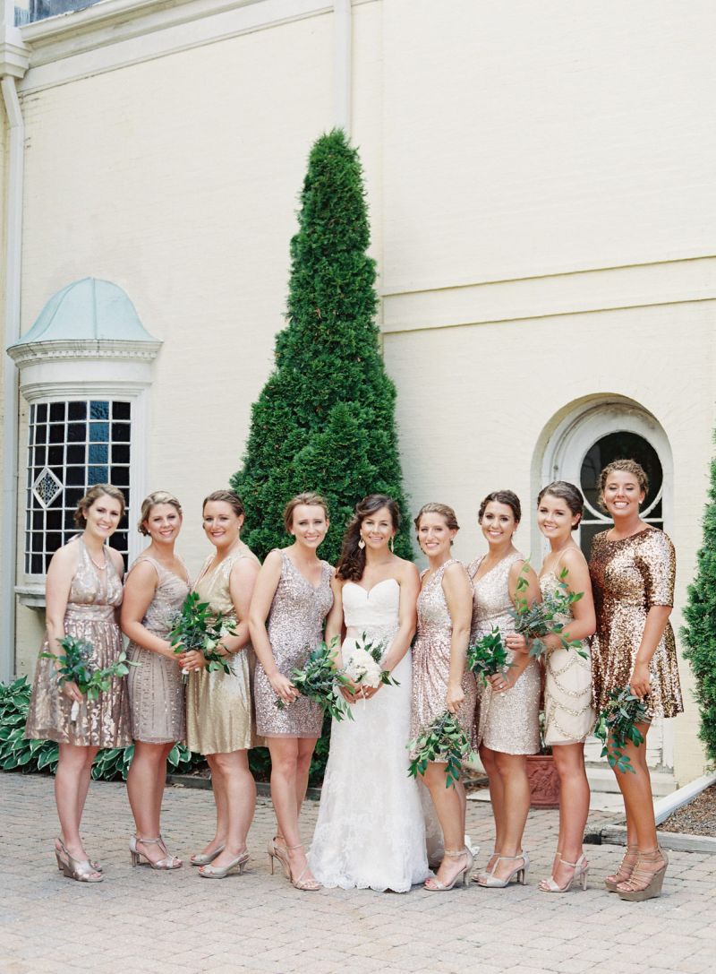 madrinhas-de-dourado-e-tons-metalizados