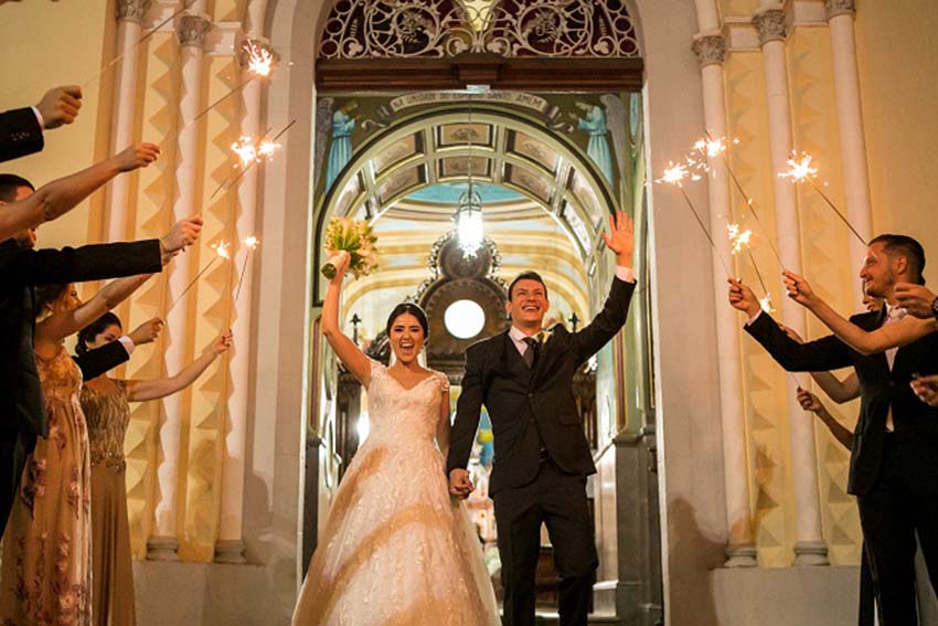 vestido de noiva princesa Marina no casamento clássico