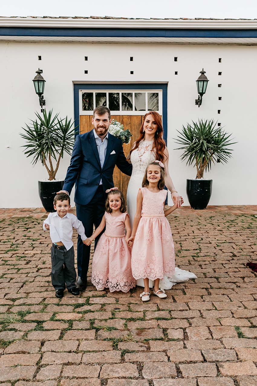 Casamento real no campo Priscila e Muriel - cerimônia e decoração