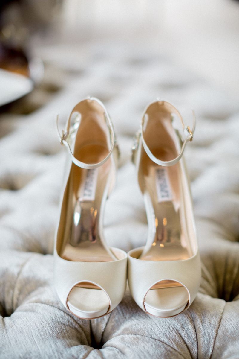 modelo de sapato de noiva sob medida elegante