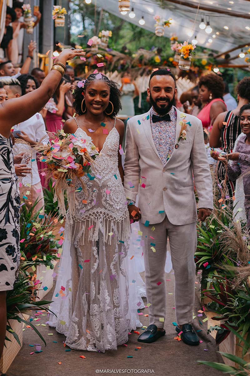 Casamento real boho chic Shirlainy e Rafael no Sítio Jardim Magarça