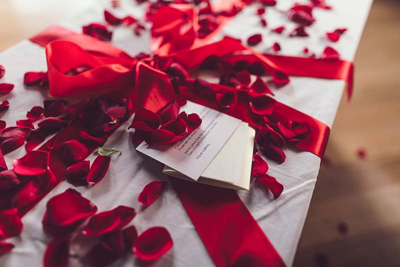 Casamento nas Ilhas Maldivas: surpresa preparada no bangalô