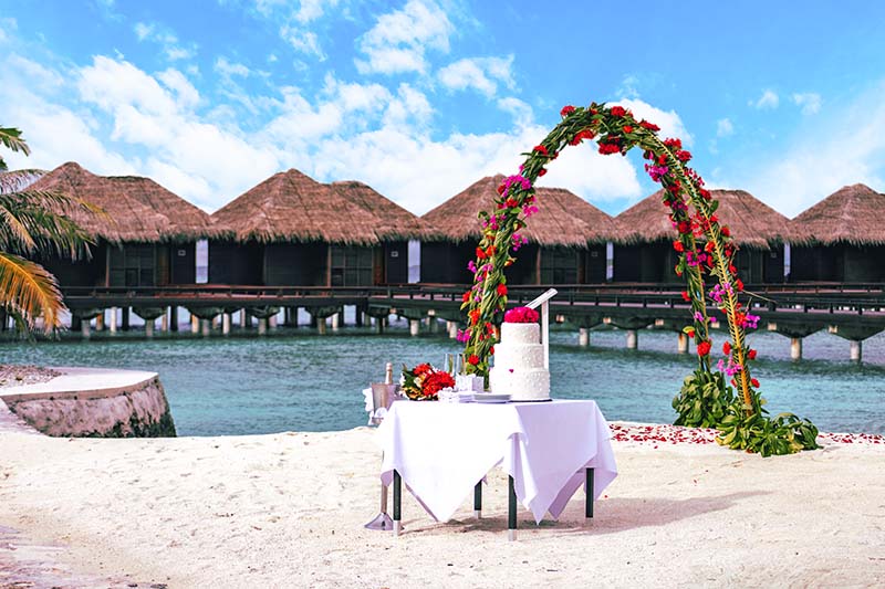 Casamento nas Ilhas Maldivas: noite estrelada na areia