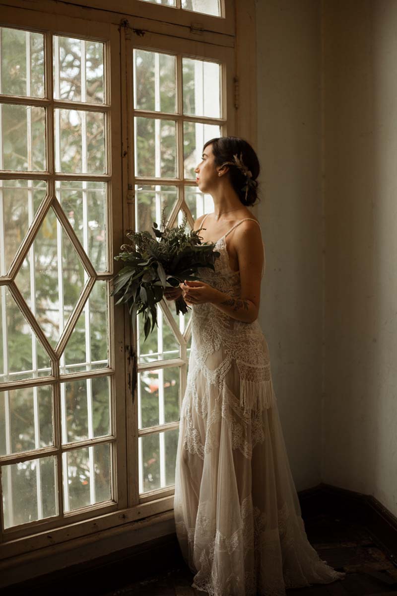 casamento real festivo Viviane e Thiago - vestido de noiva vintage boho