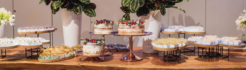 |||||Bolo de casamento simples com dois andares|Bolo de casamento simples mini wedding|Bolo de casamento simples