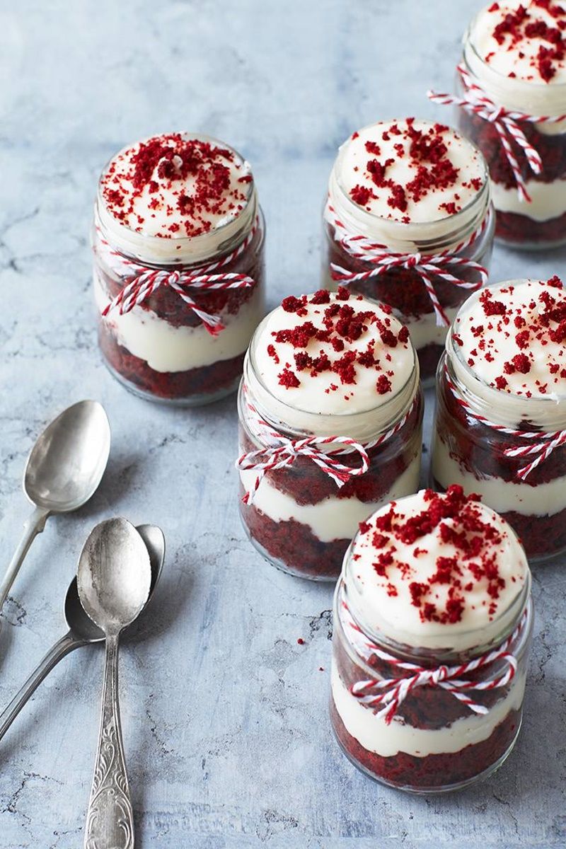bolo de casamento vermelho e branco
