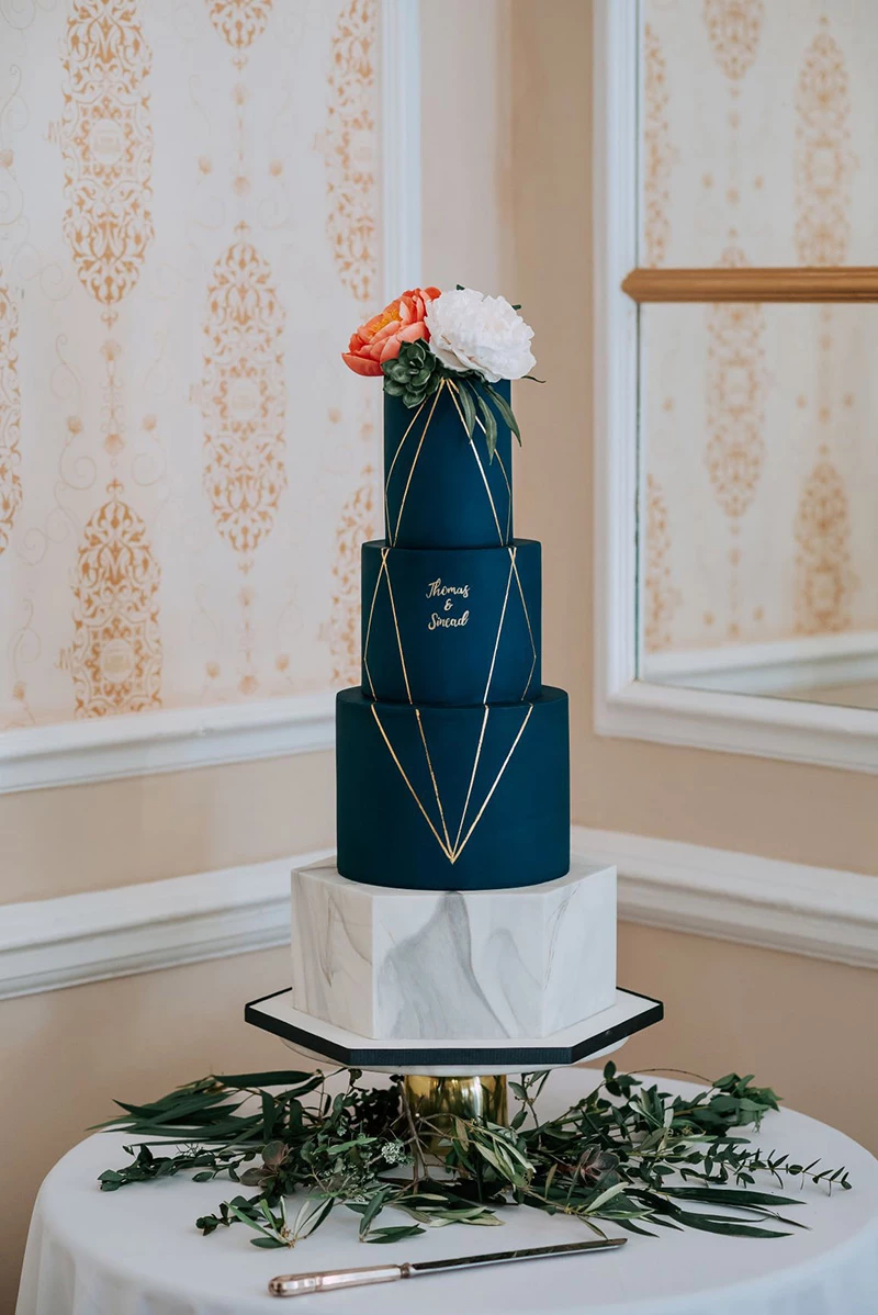 bolo de casamento branco 